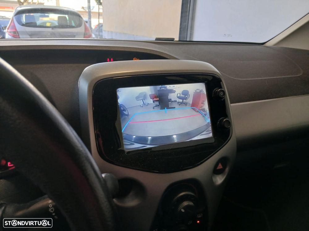 Toyota Aygo 1.0 X-Play Plus+X-Touch - 11