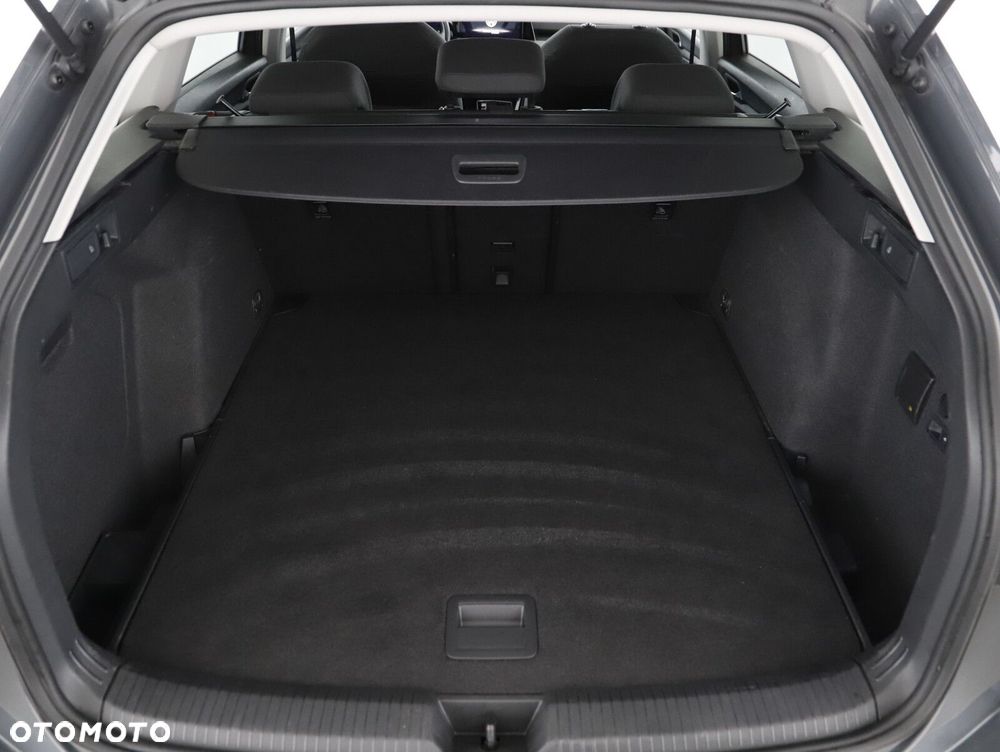 Volkswagen Golf Variant - 7