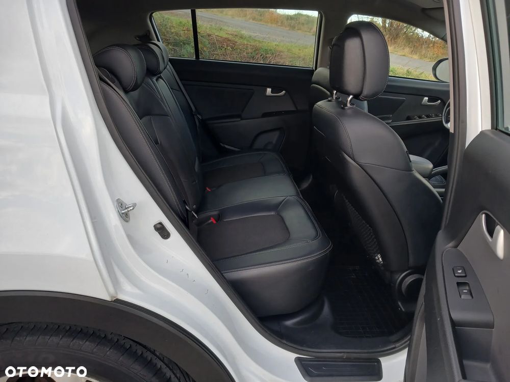 Kia Sportage - 12
