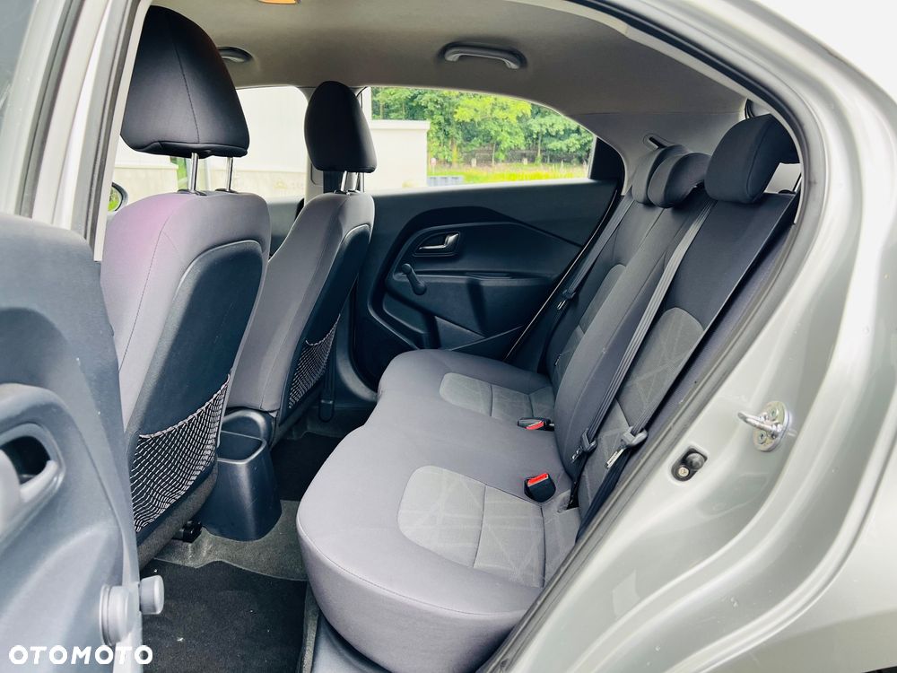 Kia Rio 1.2 Attract - 25