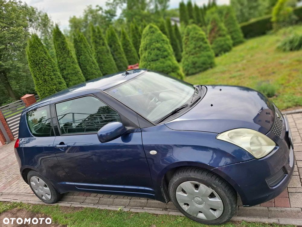 Suzuki Swift - 2