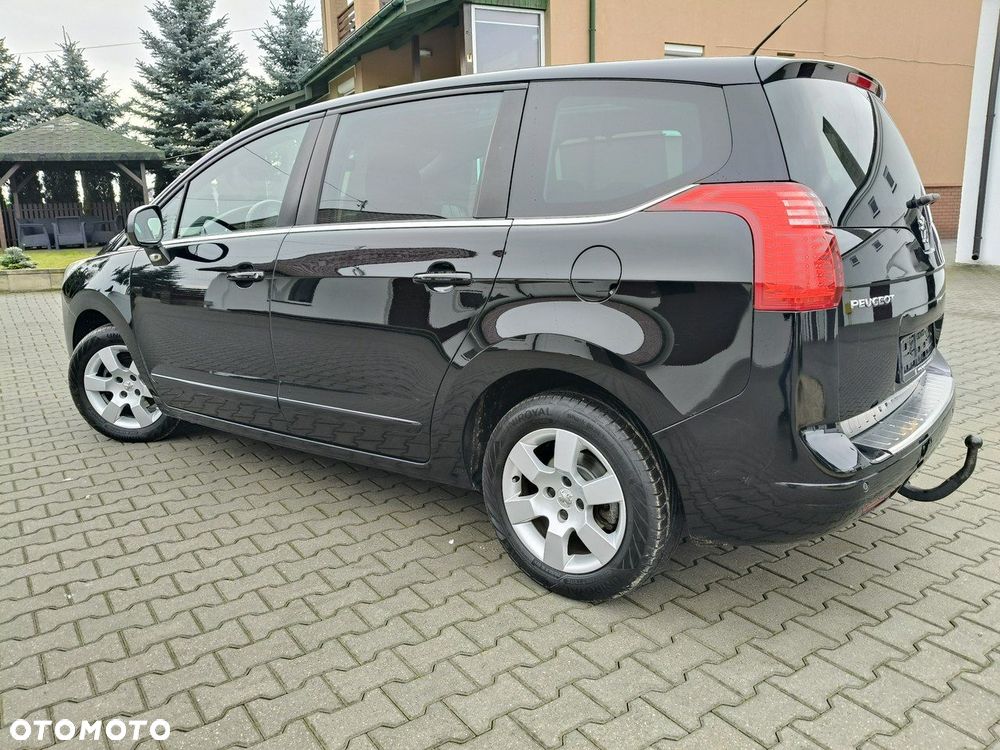 Peugeot 5008 - 13