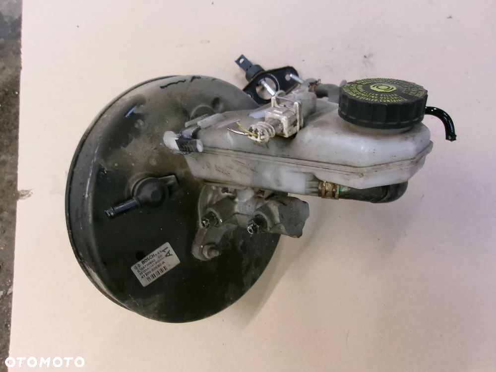 POMPA HAMULCOWA SERWO TOYOTA AURIS II  1.4 D4D - 1