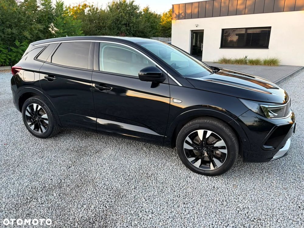 Opel Grandland 1.6 DI Automatik Edition - 18