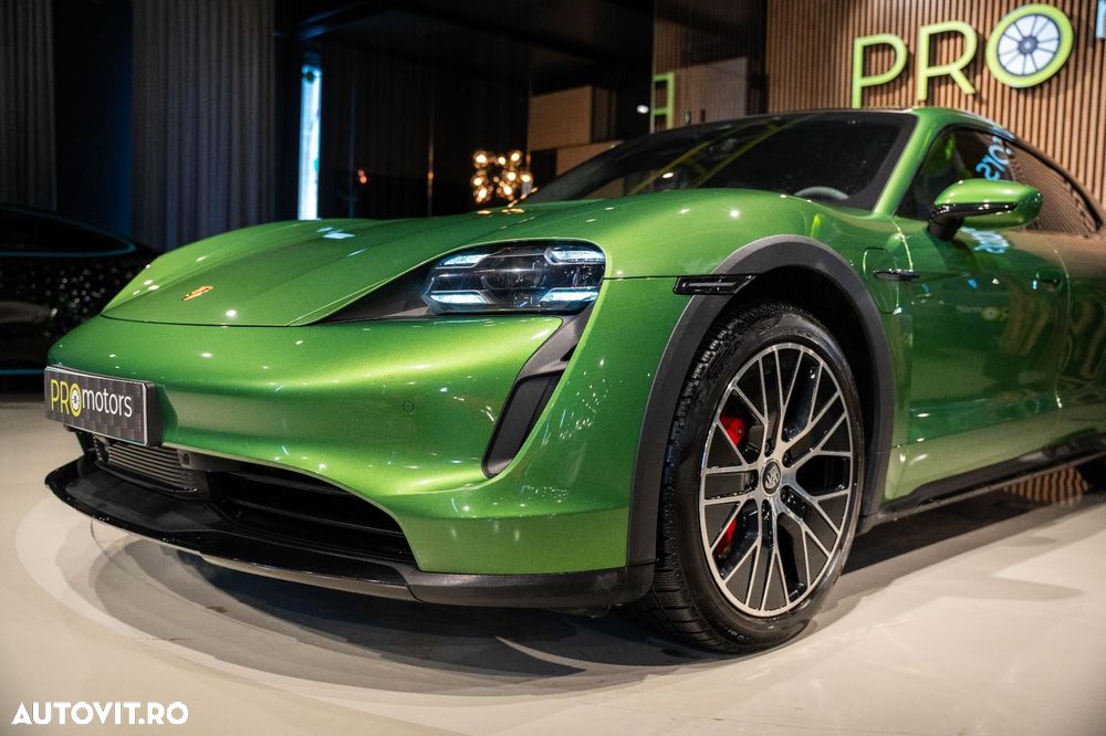 Porsche Taycan 4S - 8