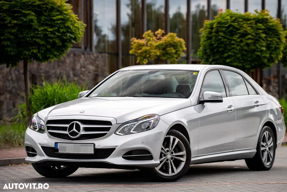 Mercedes-Benz E 220 BlueTEC 4MATIC - 4