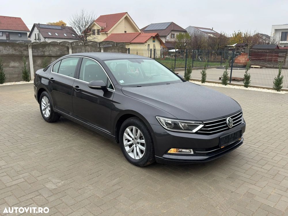 Volkswagen Passat - 19