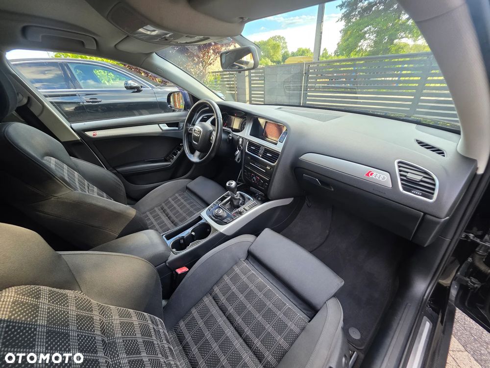 Audi A4 Avant 2.0 TDI - 8