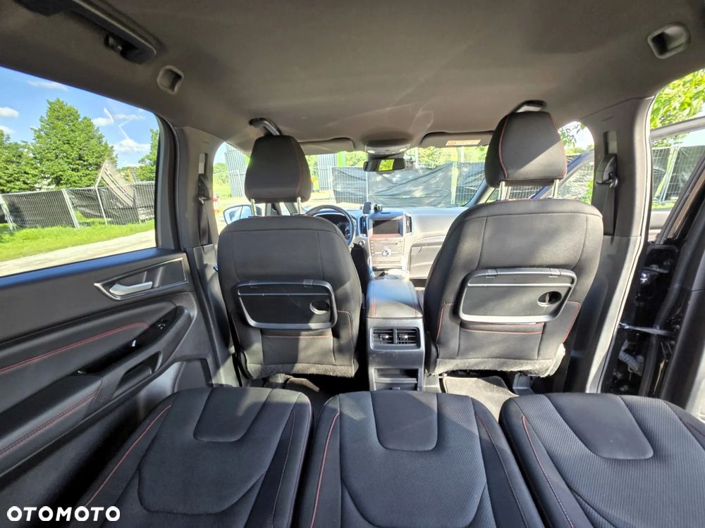 Ford S-Max - 23