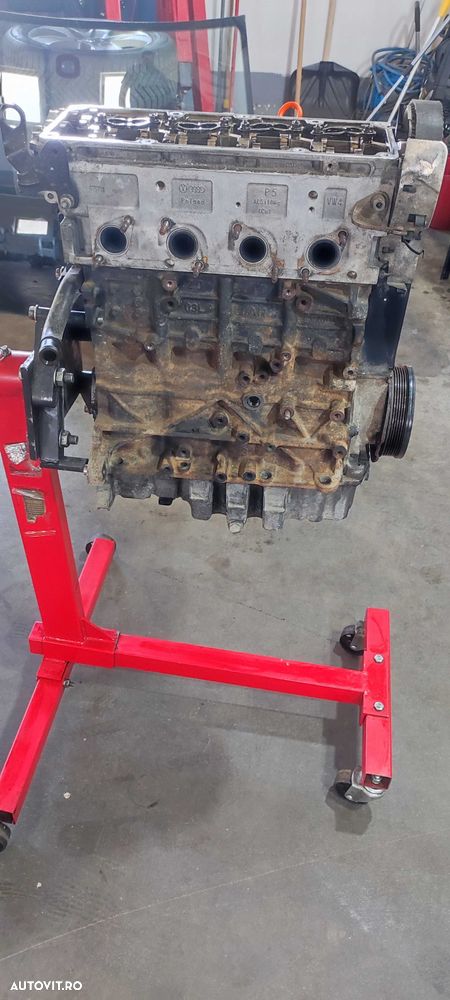 Motor fara capac culbutori volkswagen vw golf 6 hatchback an 2010 cod motor CBBB - 2