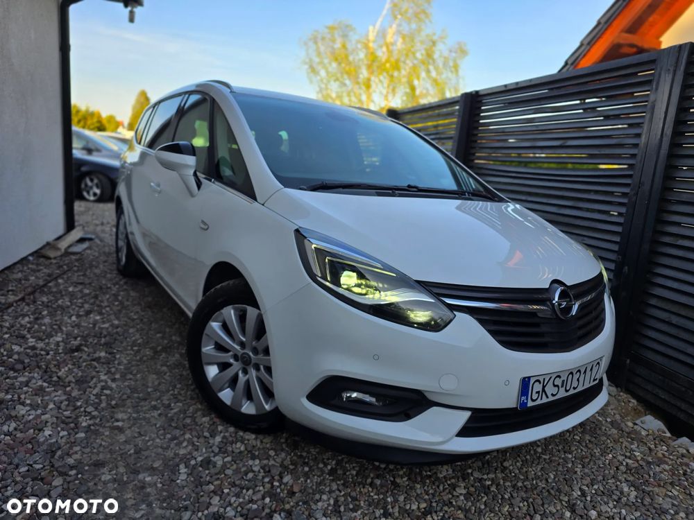 Opel Zafira - 11