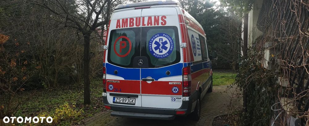 Mercedes-Benz Ambulans karetka Sprinter 319cdi automat - 40