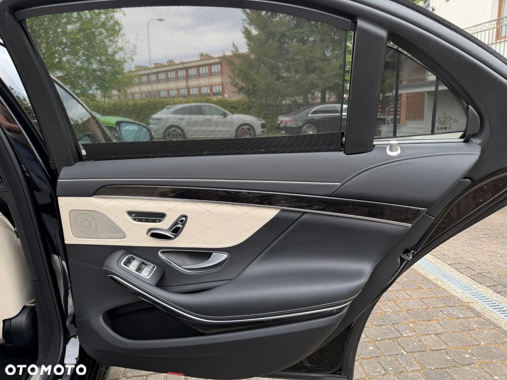 Mercedes-Benz Klasa S 560 4-Matic L 9G-TRONIC - 25