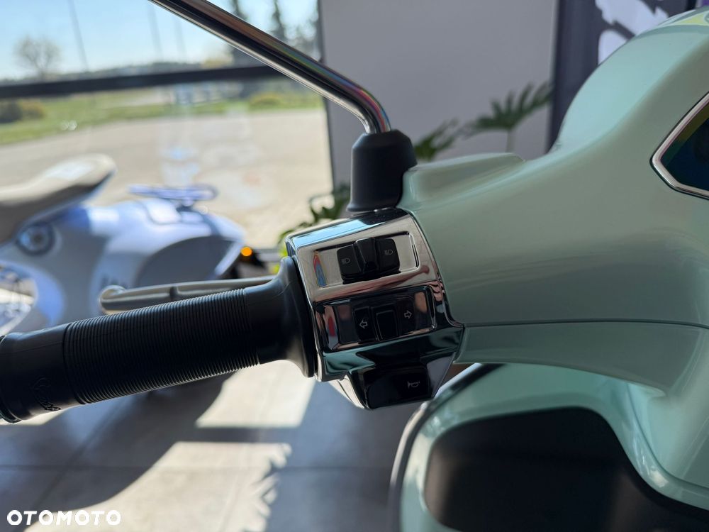 Vespa Primavera - 11