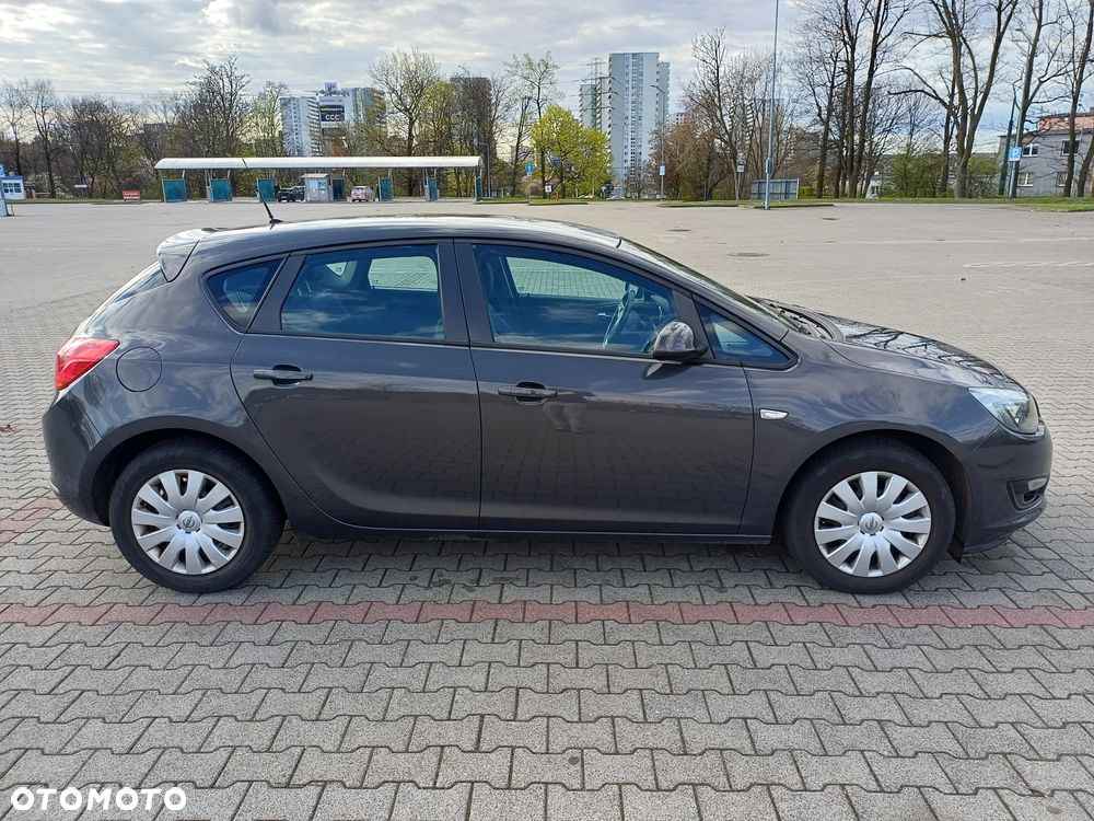 Opel Astra 1.4 Enjoy - 8