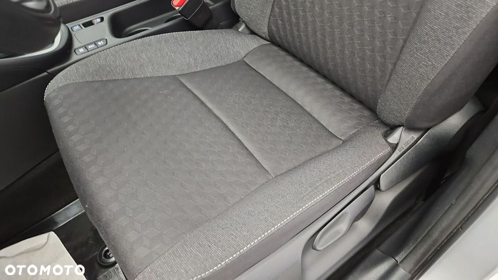Toyota Yaris Hybrid 1.5 Comfort - 12