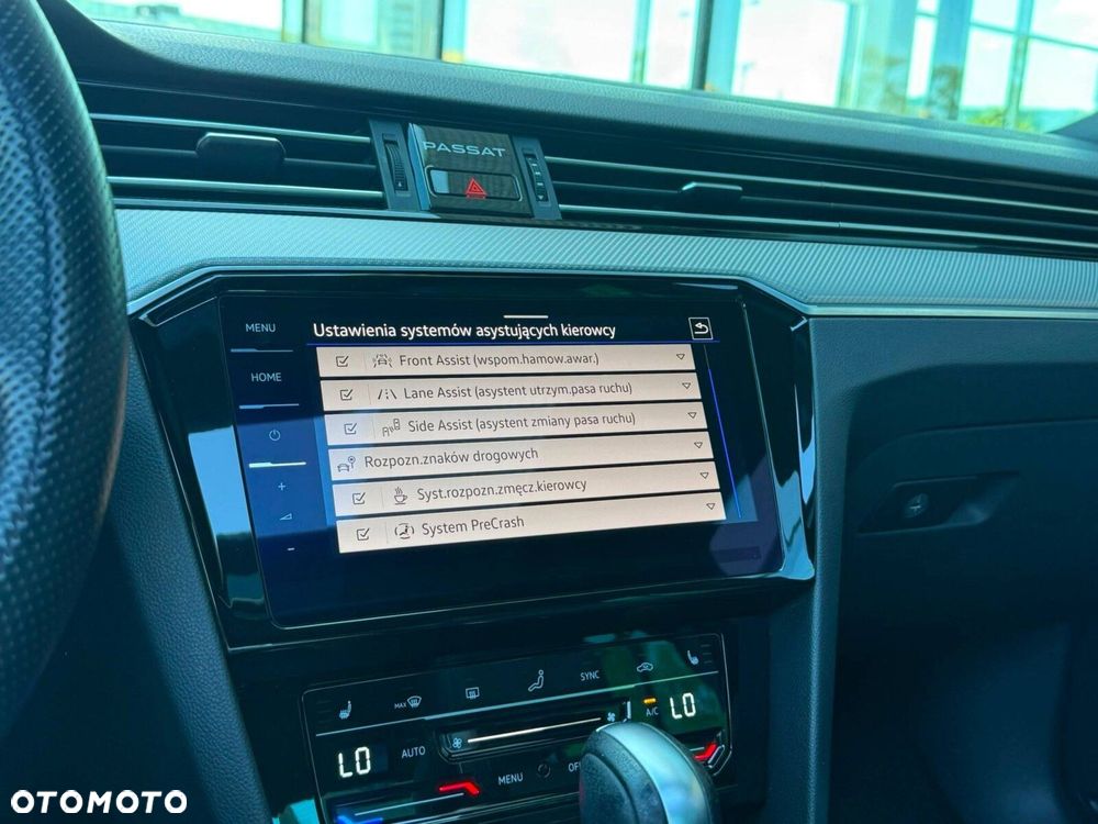 Volkswagen Passat 2.0 TDI EVO Essence DSG - 10