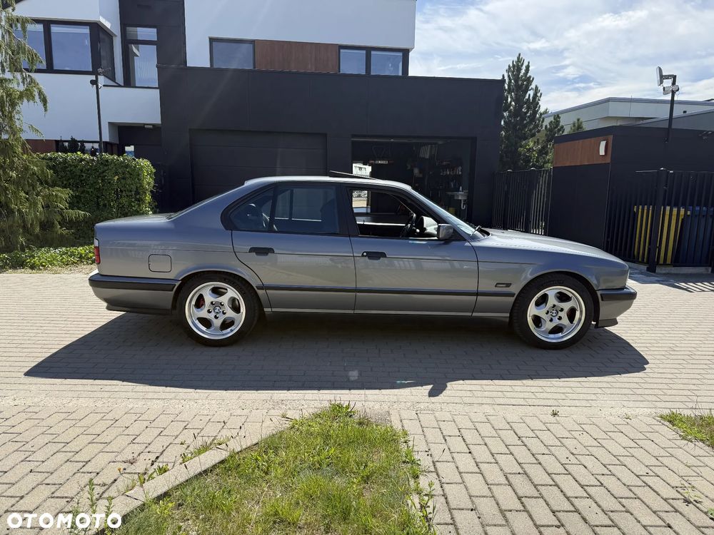 BMW M5 - 5