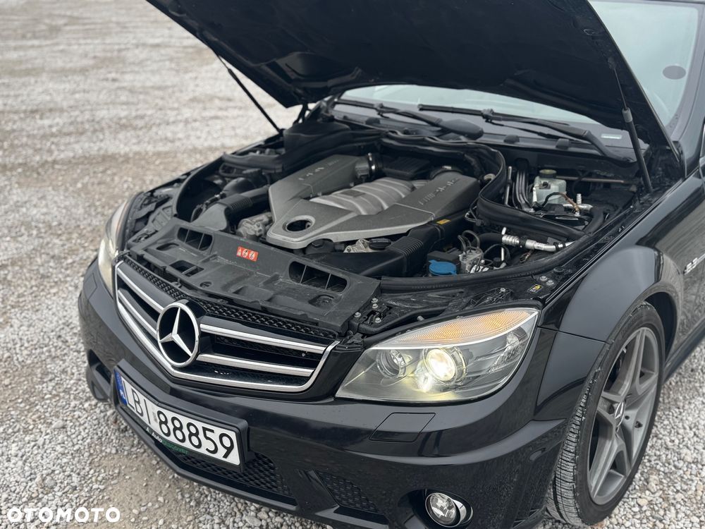 Mercedes-Benz Klasa C 63 AMG 7G-TRONIC - 12