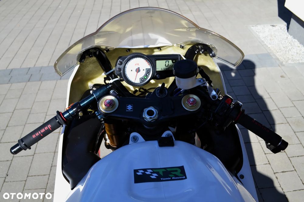 Suzuki GSX-R - 7