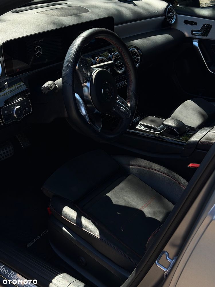 Mercedes-Benz Klasa A 220 4-Matic AMG Line 7G-DCT - 7