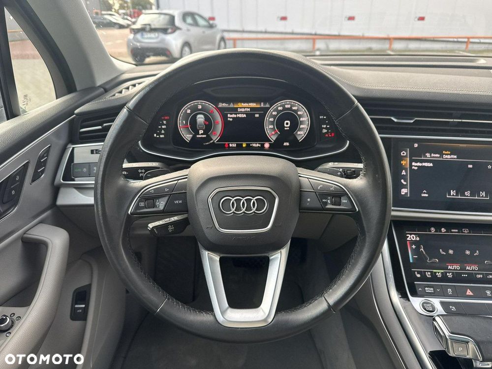 Audi Q7 - 28