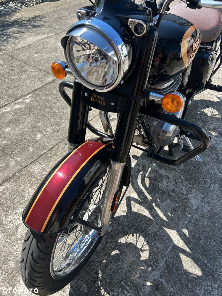 Royal Enfield Classic - 9