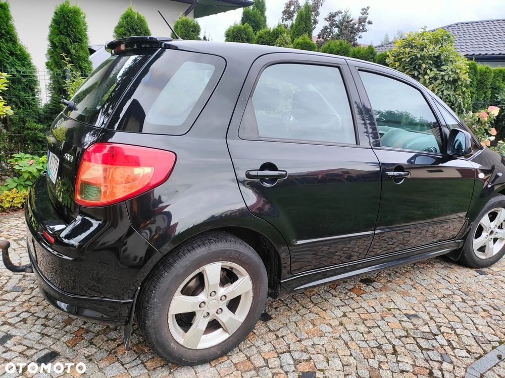Suzuki SX4 1.6 Comfort - 5
