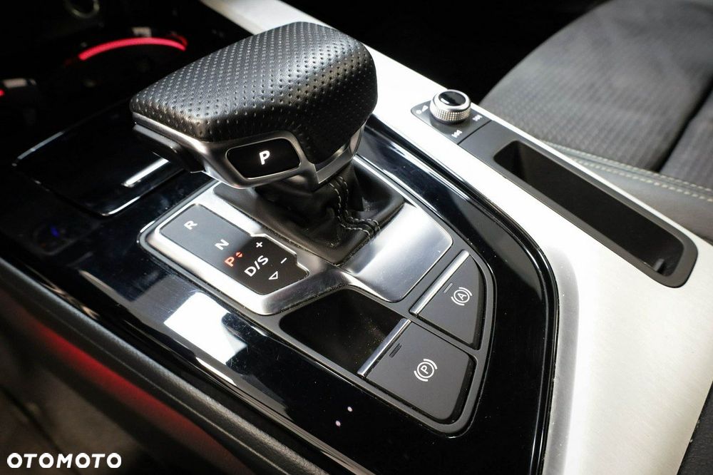 Audi A4 Limousine - 19