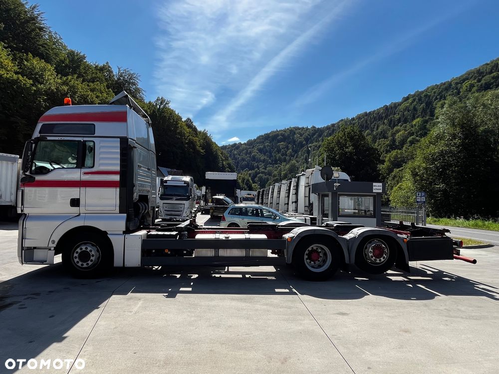 MAN TGX 18.480 // Euro 5 // 6x2 // BDF // Cały na poduszkach // Automat // - 7