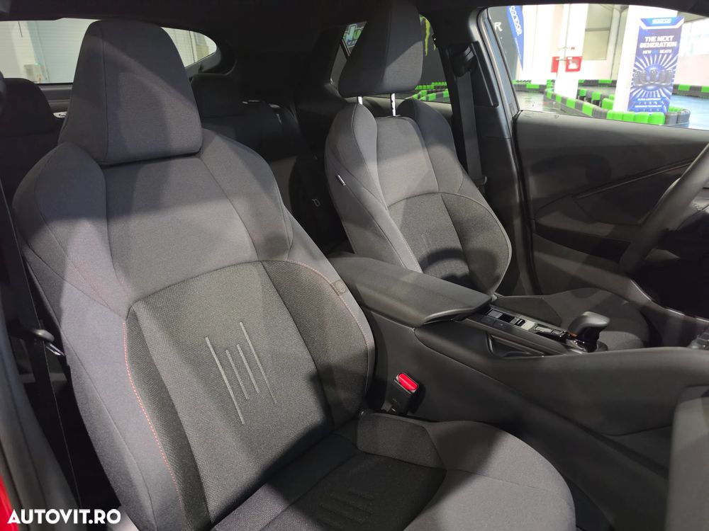 Toyota C-HR - 25