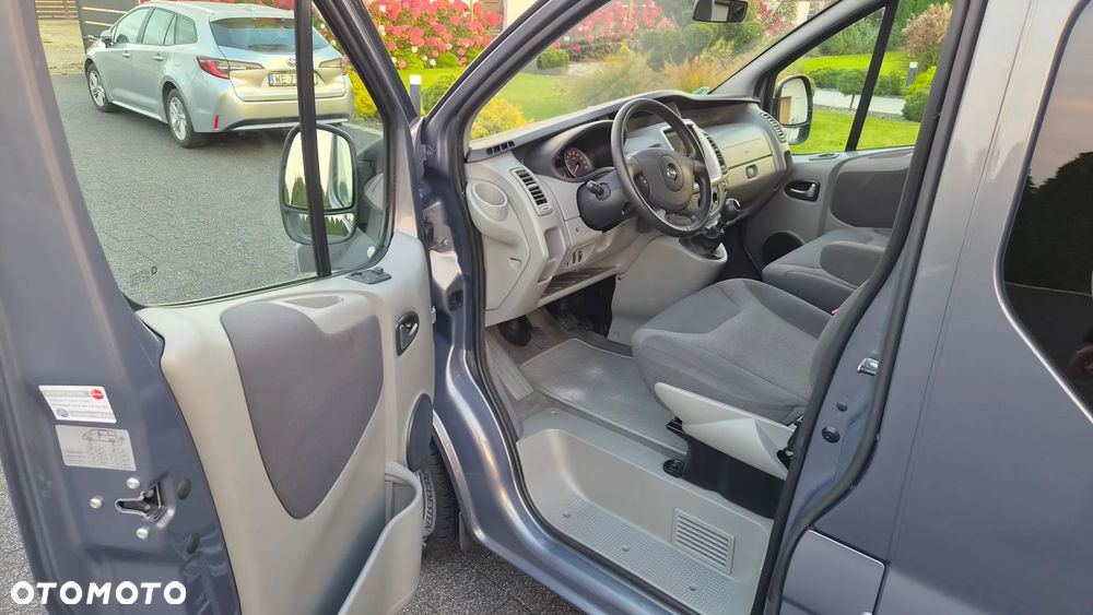 Opel Vivaro Tour Elegance L1H1 - 6