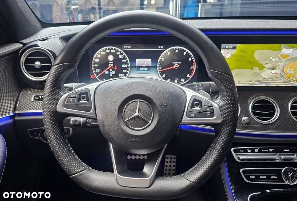 Mercedes-Benz Klasa E - 9