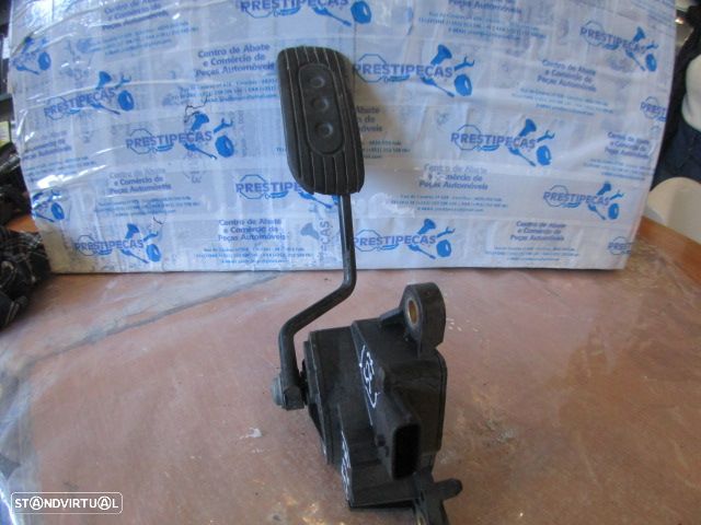 Pedal 18002AX70B NISSAN MICRA 3 K12E 2010 1.5DCI 85CV  5P PRETO - 1