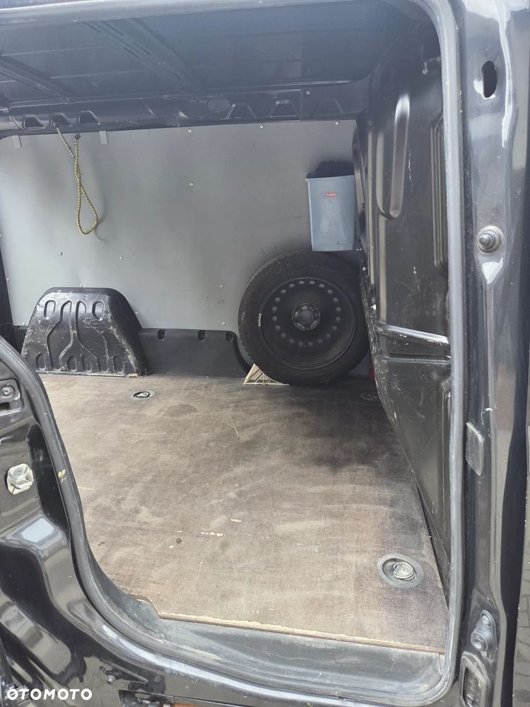 Opel Combo - 9