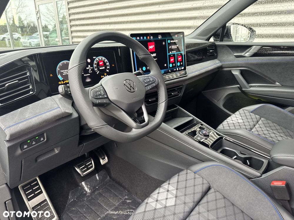 Volkswagen Tiguan - 9