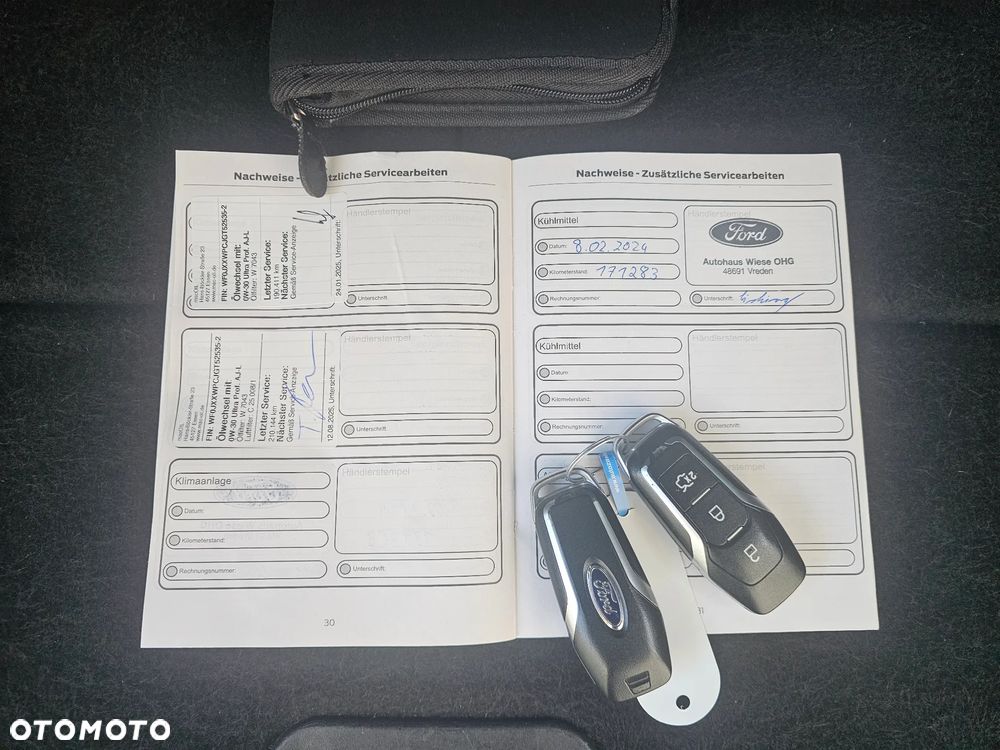 Ford S-Max 2.0 TDCi Titanium PowerShift - 35