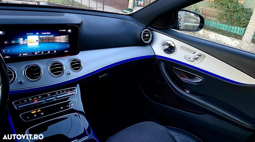 Mercedes-Benz E - 9
