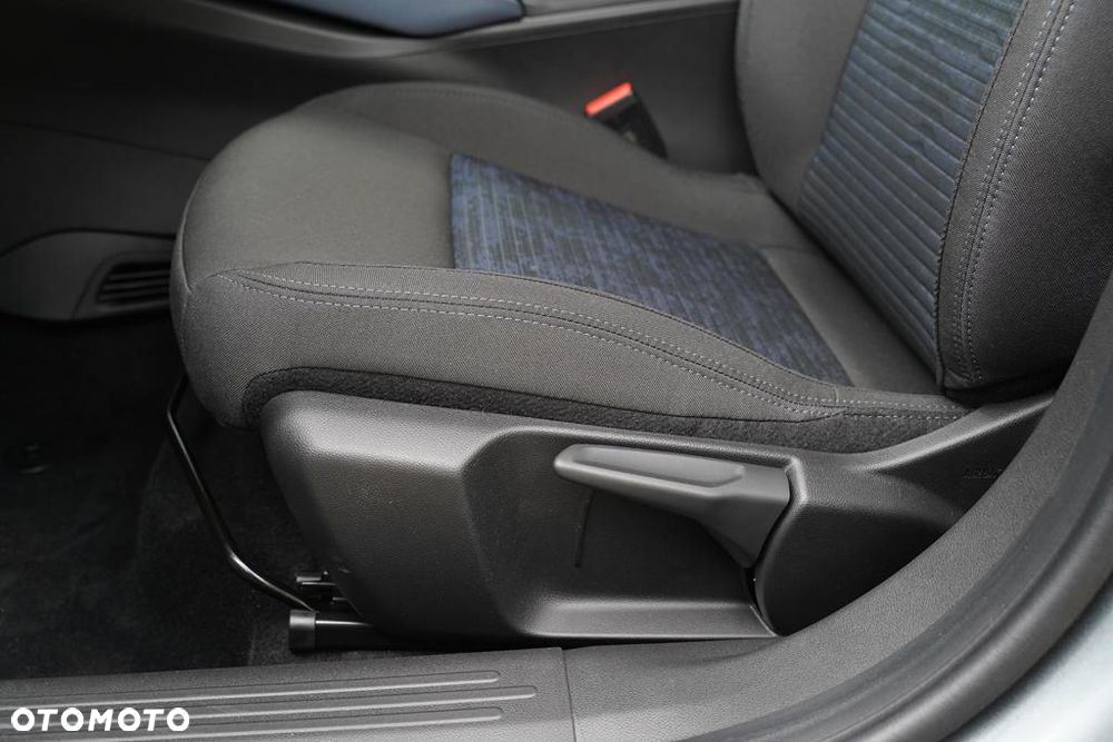 Alfa Romeo Junior 1.2 mHEV Ibrida eDCT - 13