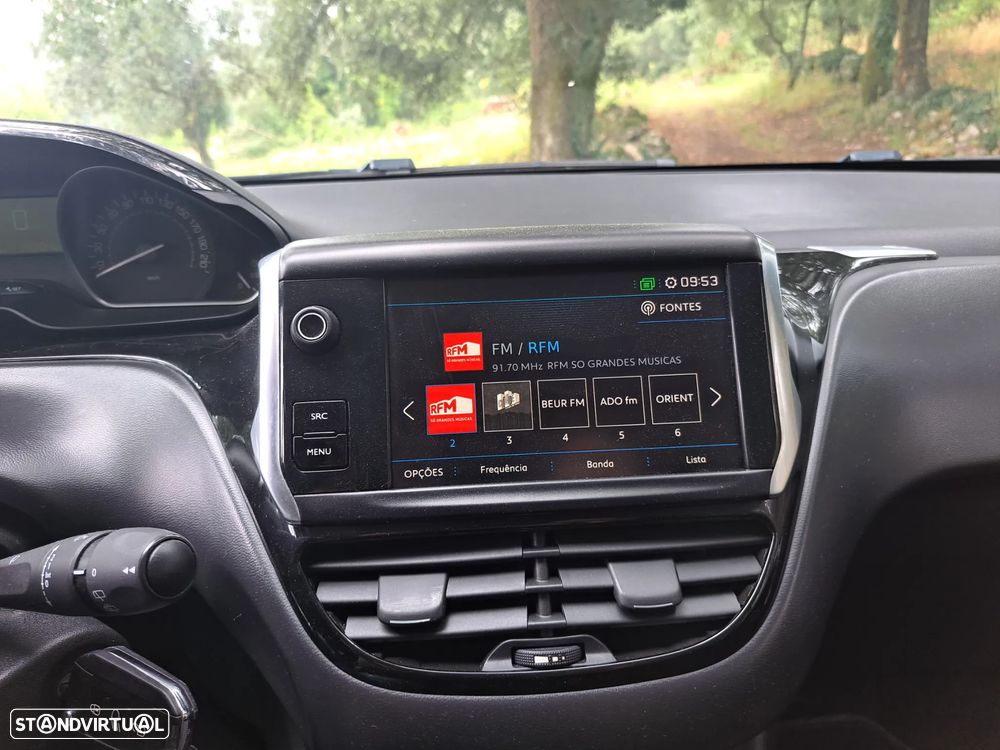Peugeot 208 BlueHDi 100 Active Pack - 20