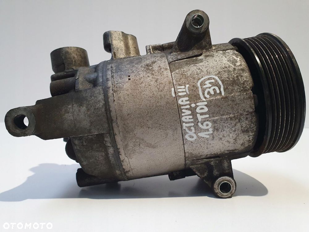 SPRĘŻARKA KLIMATYZACJI Skoda Octavia III 1.6 TDI _ 5Q0820803D - 4