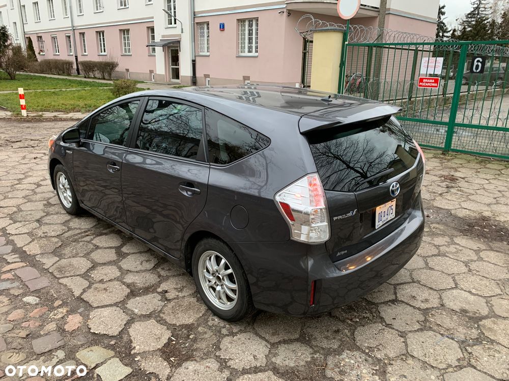 Toyota Prius+ - 31