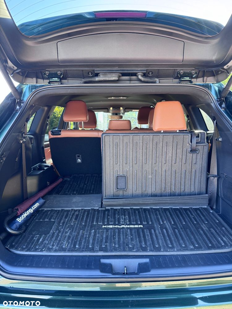 Toyota Highlander 2.5 Hybrid Executive - 19