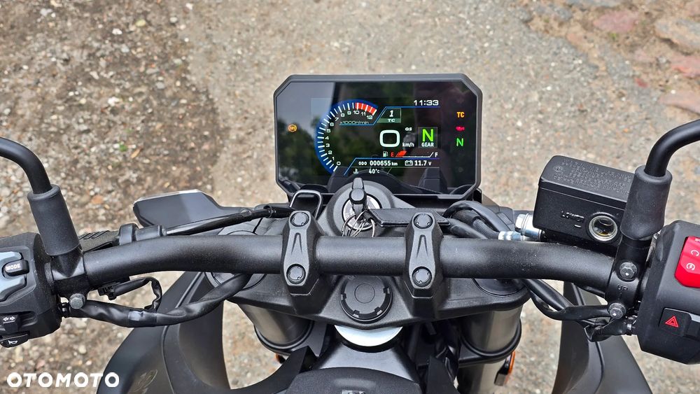 Suzuki GSX - 8