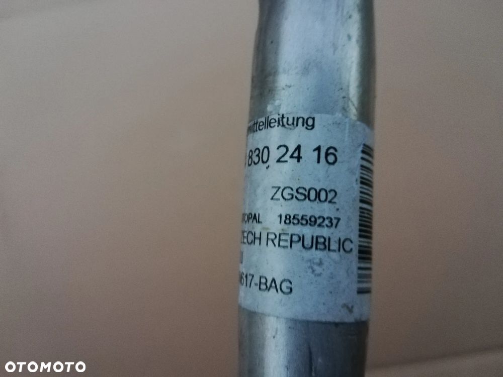 Mercedes W204 przewód klimatyzacji A2048302416 - 3