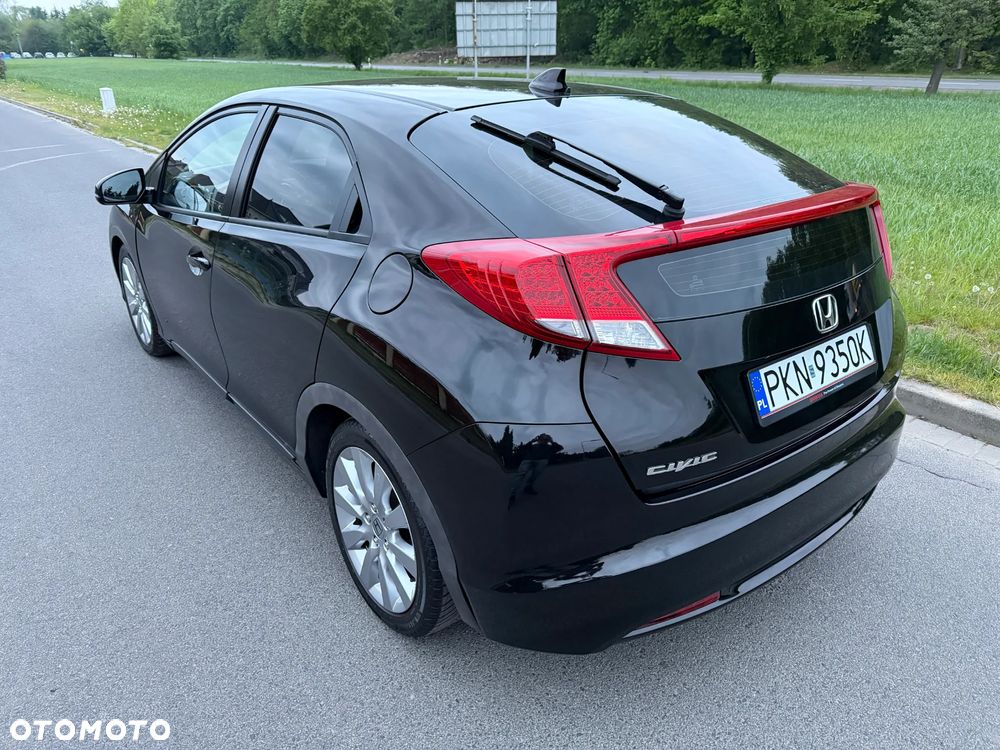 Honda Civic 1.8i-VTEC Automatik 50 Jahre Edition - 23