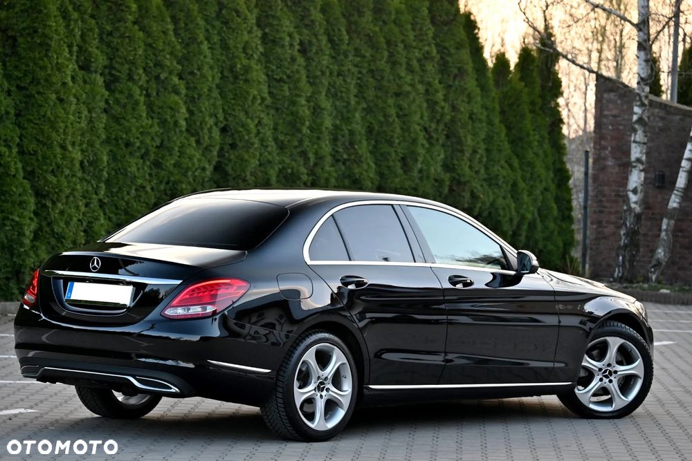 Mercedes-Benz Klasa C 200 Avantgarde - 17