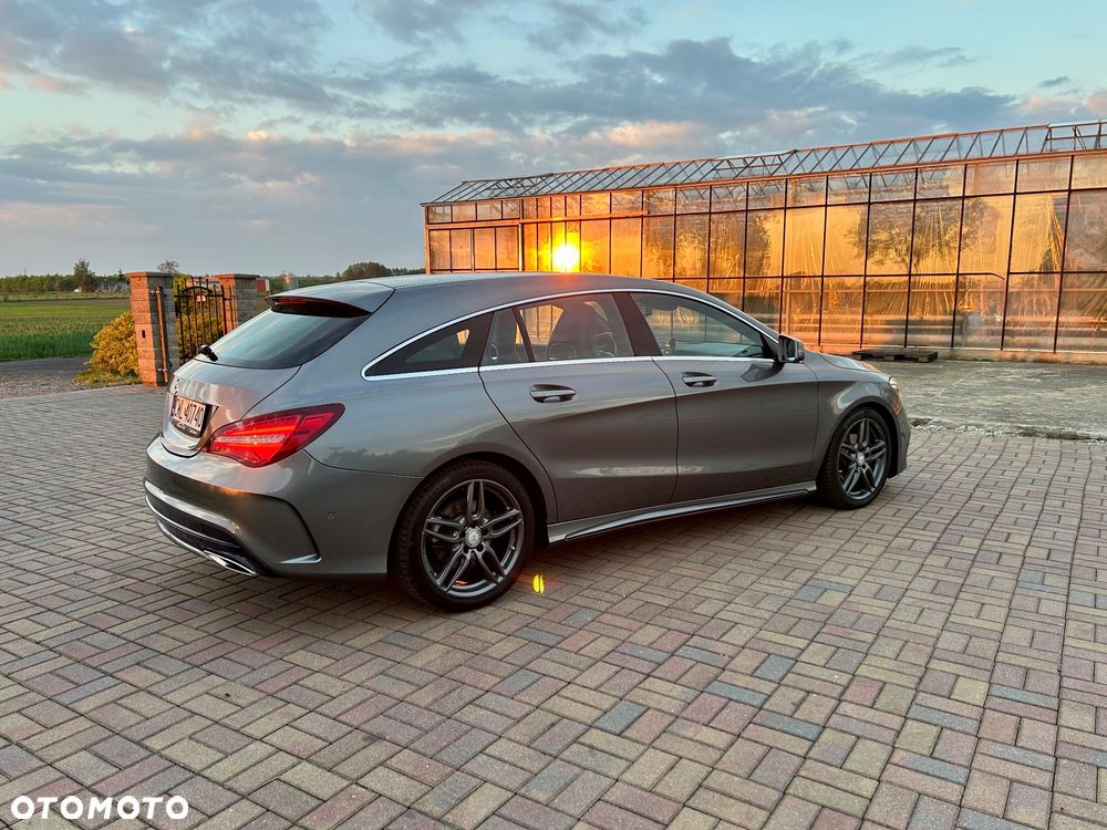 Mercedes-Benz CLA 180 7G-DCT AMG Line - 8