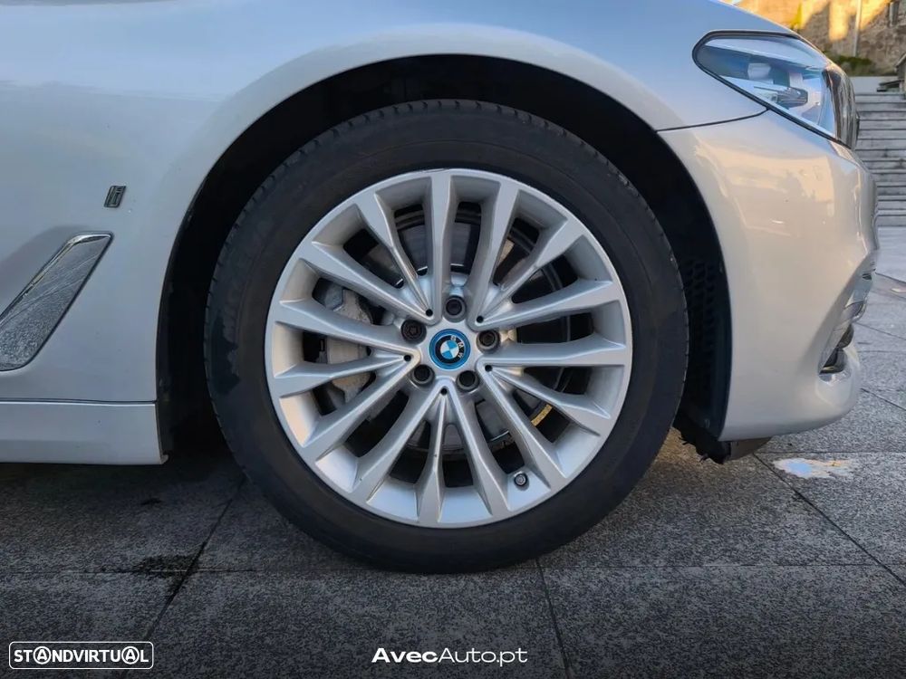 BMW 530 - 13