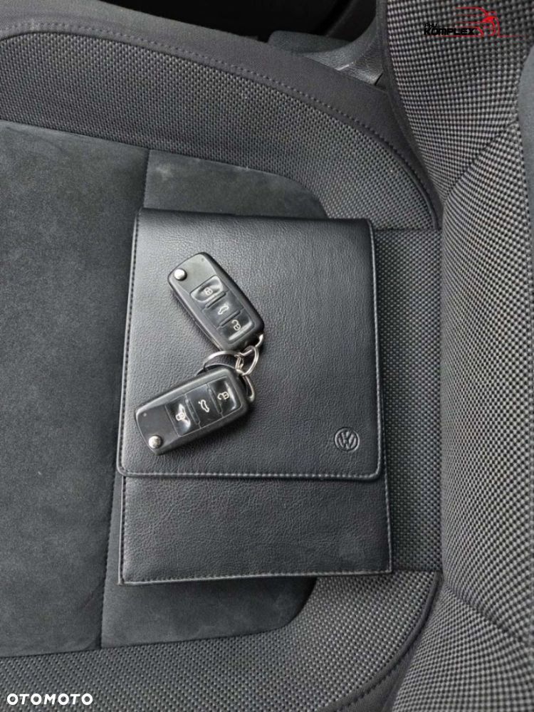 Volkswagen Tiguan - 26